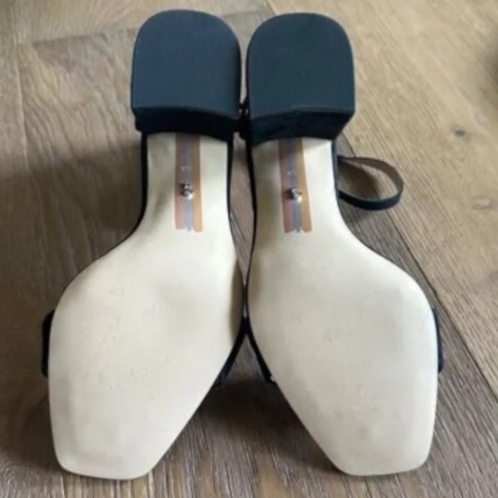 Sam Edelman Daniella Ankle Strap Heel Black Suede Square Toe Sandal Size 10.5 - Picture 3 of 8